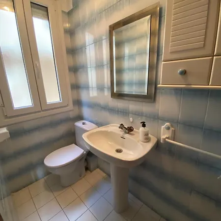 Casa A 150 Metros De La Playa Ларедо