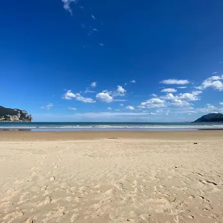 Casa A 150 Metros De La Playa Feriehus